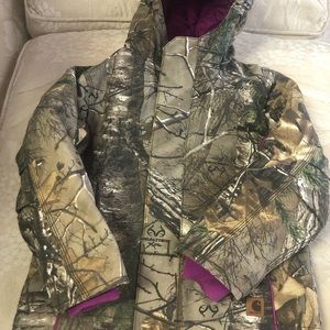 Girls (4-6) xxs Carhartt coat. Worn one time.
